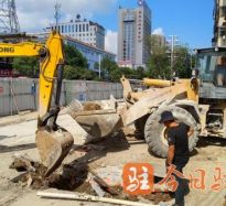 www567,com操逼网高温下的坚守｜道路建设者用汗水铺就畅通路